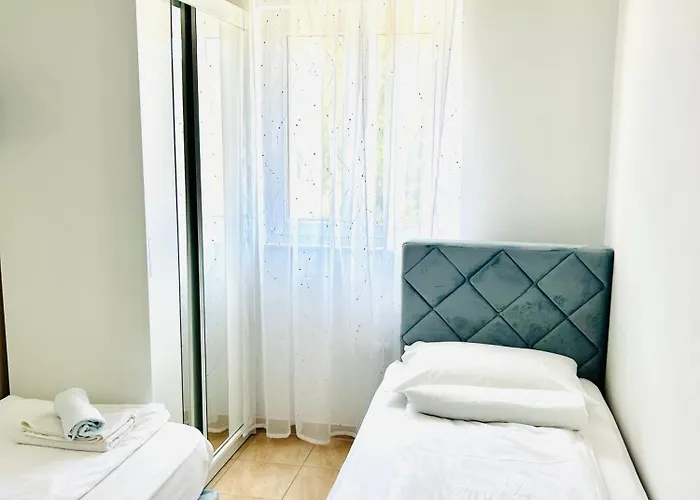 Hvar Vacation Apartment Vrboska